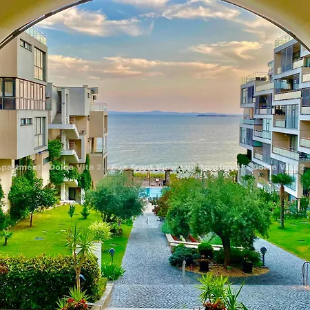 Sea Front View - Dolce 2 Apartamento